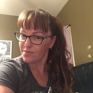 Meet your Posher, Toni